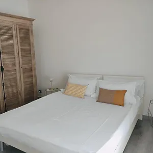 Ostro - Apartment