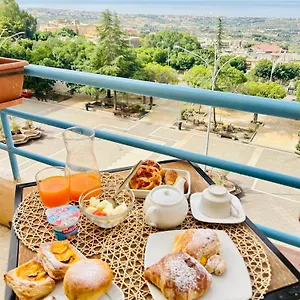 La Finestra Sulla Valle Bed & Breakfast